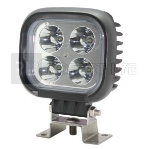 Phare de travail rectangle 4 Leds type CREE - 10/30 volts - L 123 x H 146 x Ep 81 mm - IP68