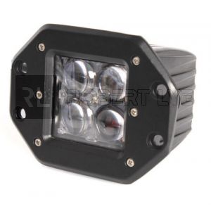 Phare de travail carré 4 Leds type CREE - 10/30 volts - L 122 x H 94 x Ep 70 mm - IP67